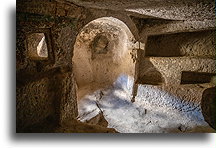 Wielki kościół #1::Dolina Soğanlı, Kapadocja. Turcja::